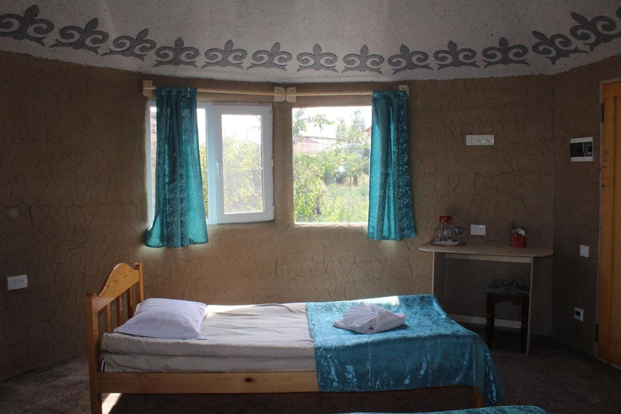 Guest House Emily Bokonbayevo Εξωτερικό φωτογραφία